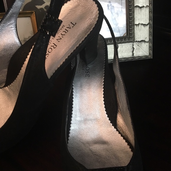 Glamorous Taryn Rose Slingbacks - Picture 3 of 8